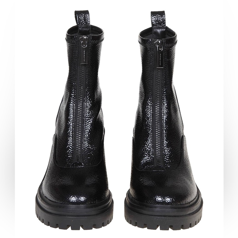 WOMEN'S MICHAEL KORS CYRUS CRINKLED ZIP BLACK PATENT BOOT